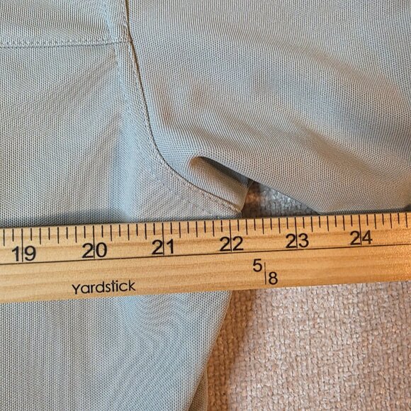 Callaway Golf Polo Shirt XXL Light Grey Performance Polyester Moisture Wicking M - Picture 4 of 6